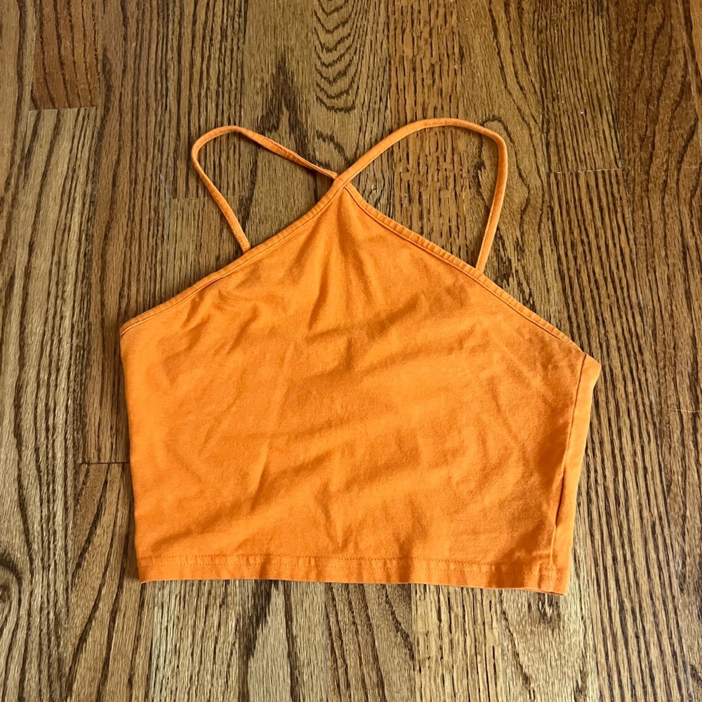 Orange halter neck crop top from H&M!